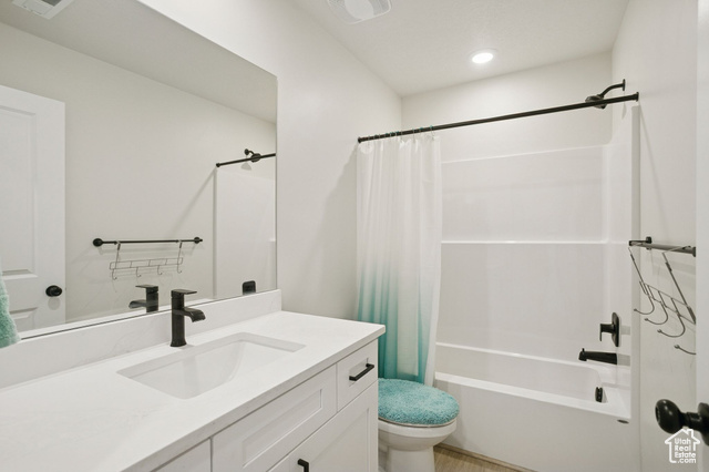 Photo 16 for MLS #2118048 at 1176 N 620 West #221