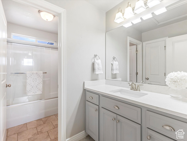 Photo 17 for MLS #2118050 at 1606 W 200 North