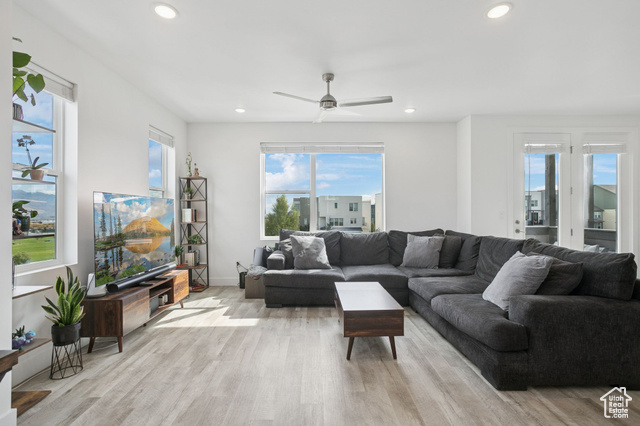 Photo 4 for MLS #2118057 at 6192 W South Jordan Pkwy