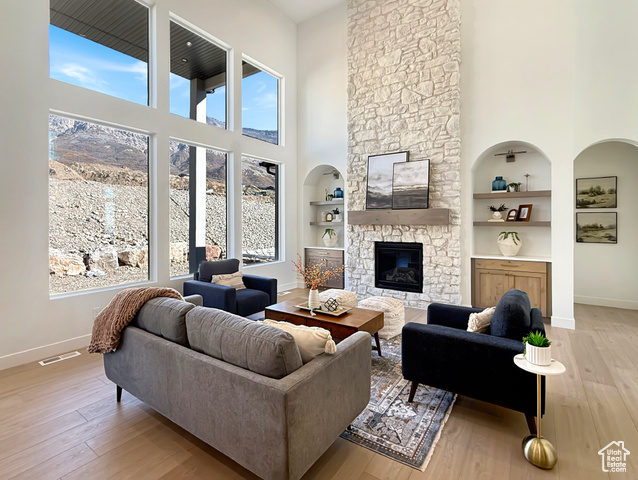Photo 5 for MLS #2118059 at 602 E Mountain Rd #180