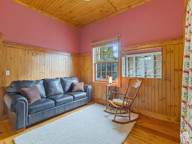 Photo 84 for MLS #2118065 at 252 N 400 East