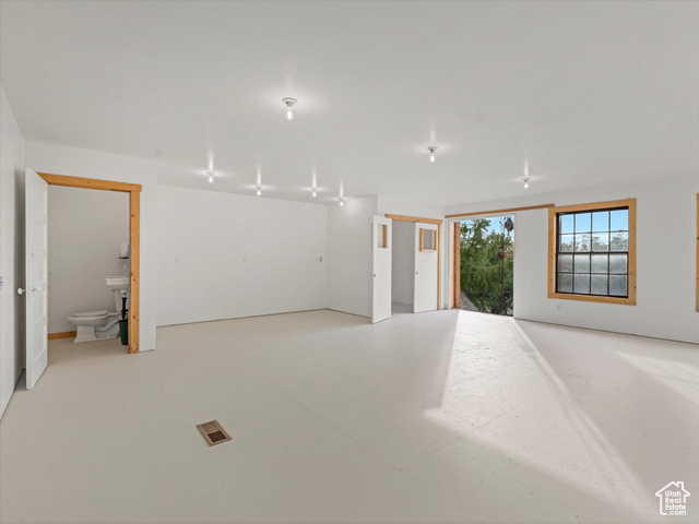 Photo 95 for MLS #2118065 at 252 N 400 East