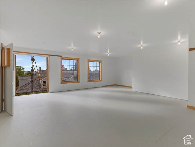 Photo 96 for MLS #2118065 at 252 N 400 East