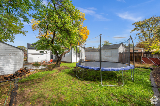 Photo 18 for MLS #2118067 at 916 E Forest View Ave