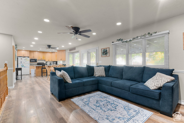 Photo 7 for MLS #2118069 at 9776 S Amberwood Cir