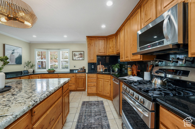 Photo 8 for MLS #2118070 at 8504 S Kings Hill Dr