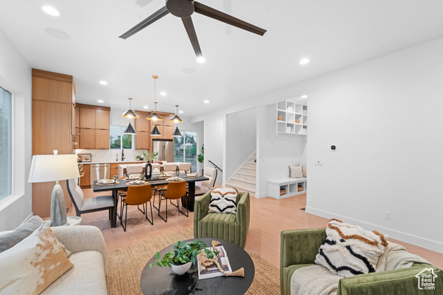 Photo 8 for MLS #2118073 at 830 E Grand Cayman Dr