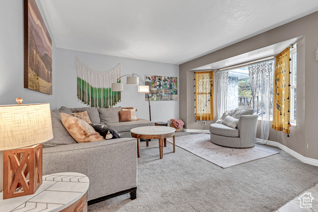 Photo 18 for MLS #2118076 at 195 S Oak Dr