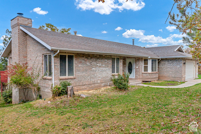 Photo 10 for MLS #2118076 at 195 S Oak Dr