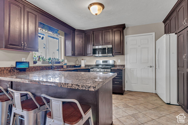 Photo 20 for MLS #2118076 at 195 S Oak Dr