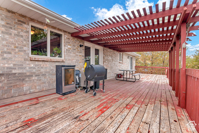 Photo 37 for MLS #2118076 at 195 S Oak Dr