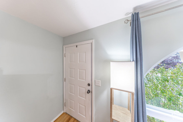 Photo 3 for MLS #2118087 at 1447 E 2700 North