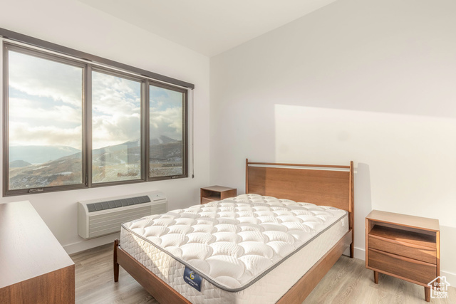Photo 10 for MLS #2118089 at 2303 W Deer Hollow Rd #2211