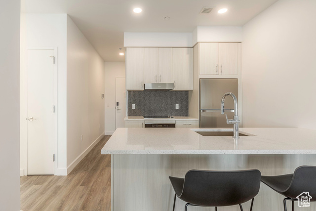 Photo 8 for MLS #2118089 at 2303 W Deer Hollow Rd #2211