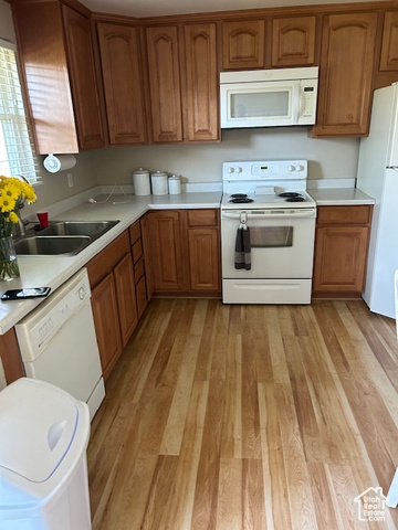 Photo 18 for MLS #2118090 at 3075 W Don Francisco Dr #159
