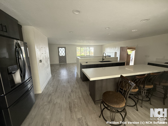 Photo 8 for MLS #2118092 at 877 S 200 East