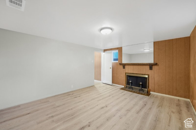 Photo 11 for MLS #2118096 at 1452 E Hollywood Ave