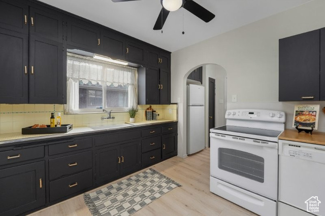 Photo 5 for MLS #2118096 at 1452 E Hollywood Ave