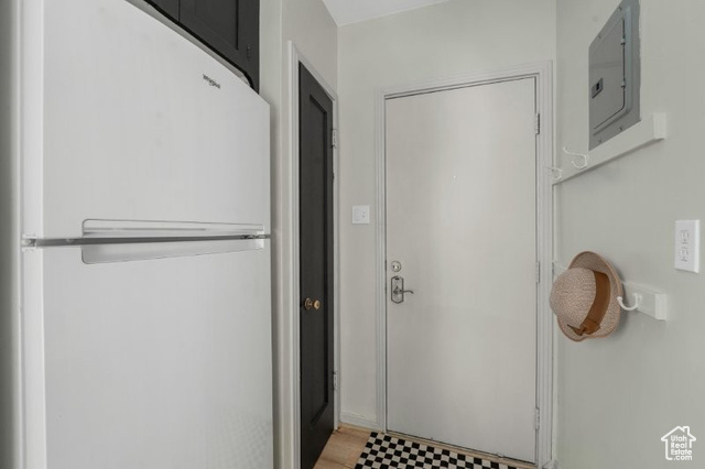 Photo 7 for MLS #2118096 at 1452 E Hollywood Ave