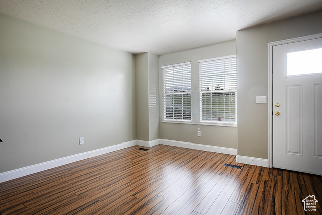 Photo 2 for MLS #2118097 at 6761 S High Bluff Dr