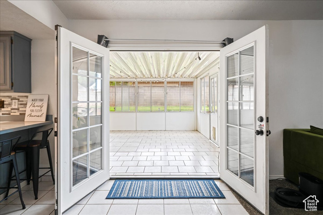 Photo 19 for MLS #2118098 at 1660 Evergreen Dr