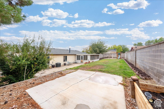 Photo 41 for MLS #2118098 at 1660 Evergreen Dr