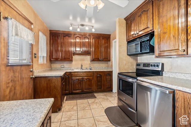 Photo 13 for MLS #2118100 at 763 N Lafayette Dr