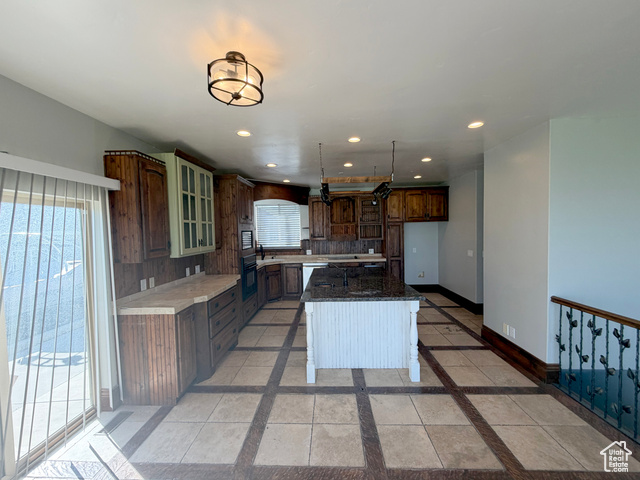 Photo 11 for MLS #2118107 at 162 E Sandpiper Ln