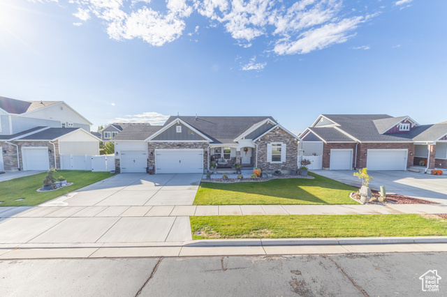 Photo 2 for MLS #2118112 at 1153 W 1875 South #223