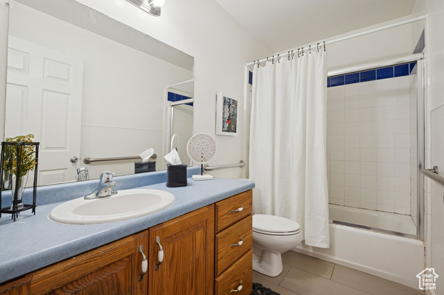 Photo 18 for MLS #2118126 at 1537 W Glenrose Dr
