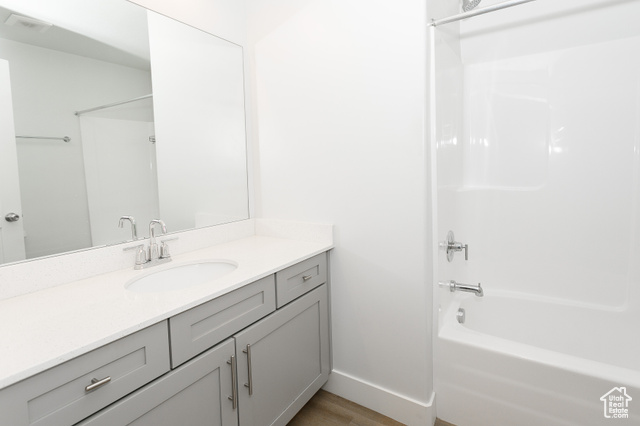 Photo 11 for MLS #2118133 at 1987 N 3830 West