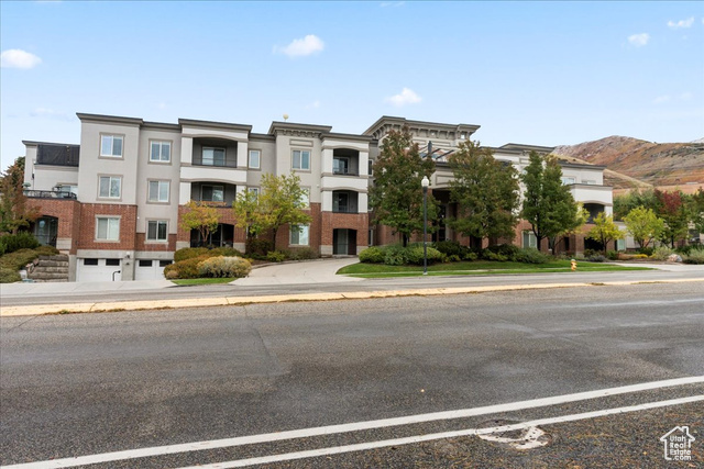 2665 E PARLEYS WAY #210, Salt Lake City UT 84109