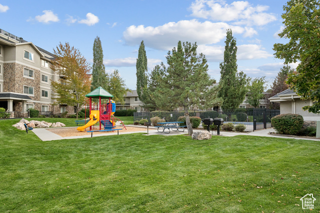 Photo 19 for MLS #2118141 at 1205 E Privet Dr #430
