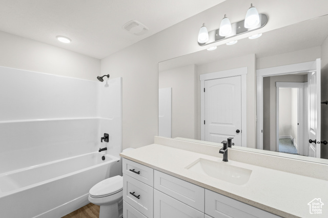 Photo 8 for MLS #2118146 at 896 E 100 South