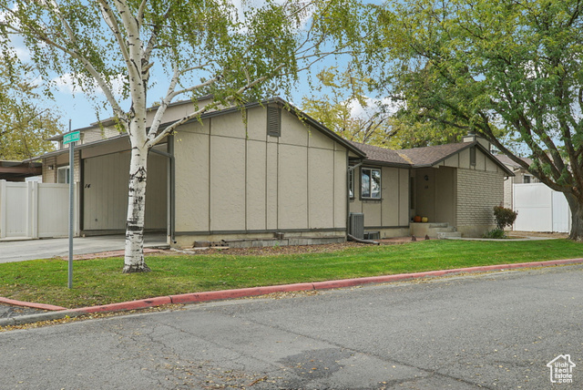 Photo 3 for MLS #2118157 at 14 San Miguel St