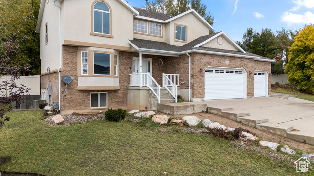 Photo 4 for MLS #2118158 at 1975 E 1425 North