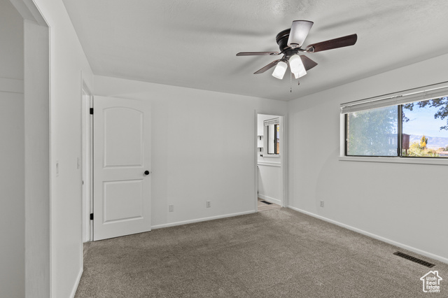 Photo 12 for MLS #2118165 at 501 Southwest St
