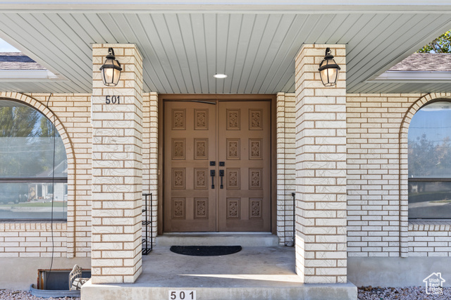 Photo 3 for MLS #2118165 at 501 Southwest St