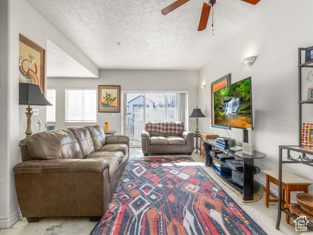 Photo 4 for MLS #2118167 at 11085 S Grape Arbor Pl #102