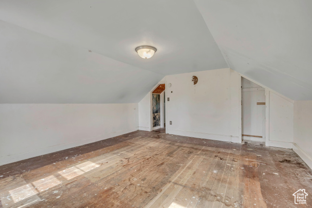 Photo 8 for MLS #2118178 at 215 S 400 West