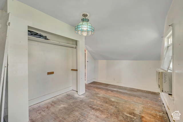 Photo 10 for MLS #2118178 at 215 S 400 West