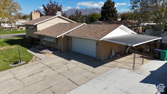 Photo 23 for MLS #2118188 at 1740 N Gregory Dr