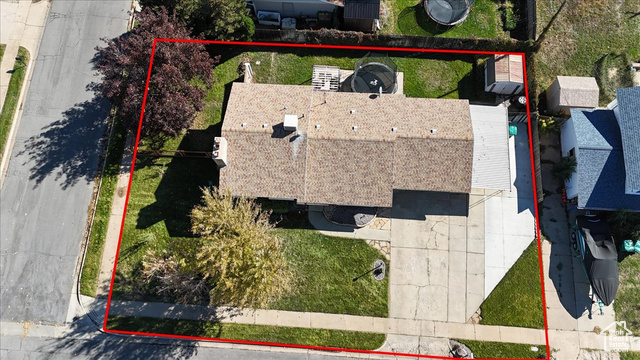 Photo 26 for MLS #2118188 at 1740 N Gregory Dr