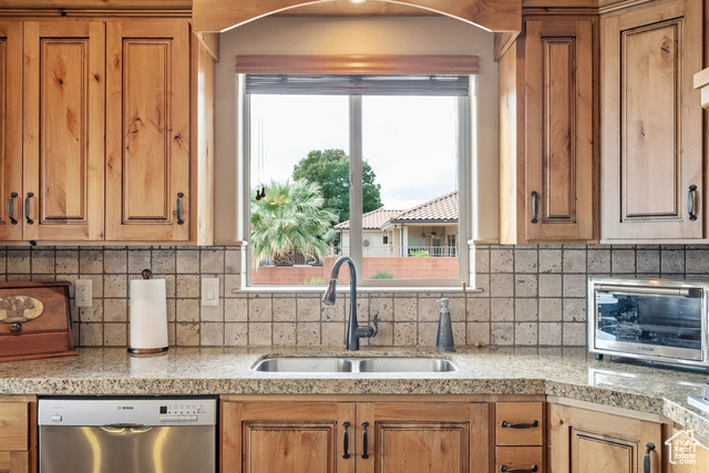 Photo 17 for MLS #2118192 at 581 W 1660 North