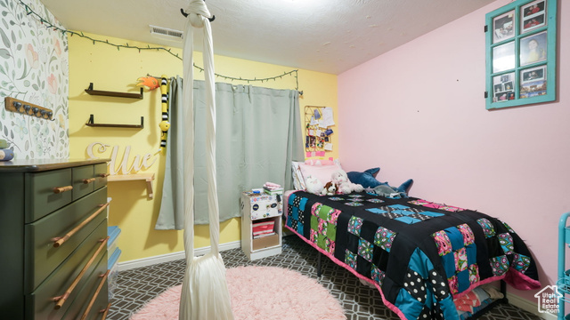 Photo 20 for MLS #2118193 at 694 E 260 South