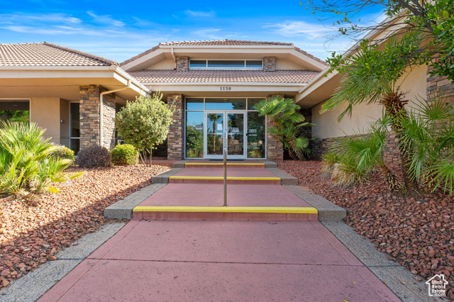 Photo 41 for MLS #2118199 at 993 N Las Entradas Dr