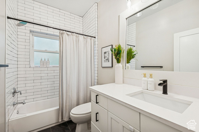Photo 13 for MLS #2118204 at 1876 S 2600 East