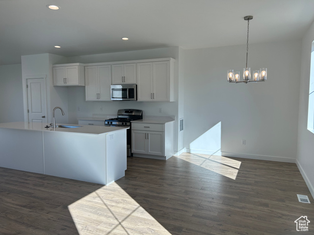 Photo 7 for MLS #2118211 at 589 W 1810 North #66