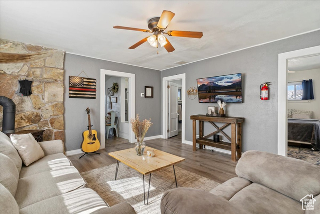 Photo 7 for MLS #2118214 at 46 S 600 East