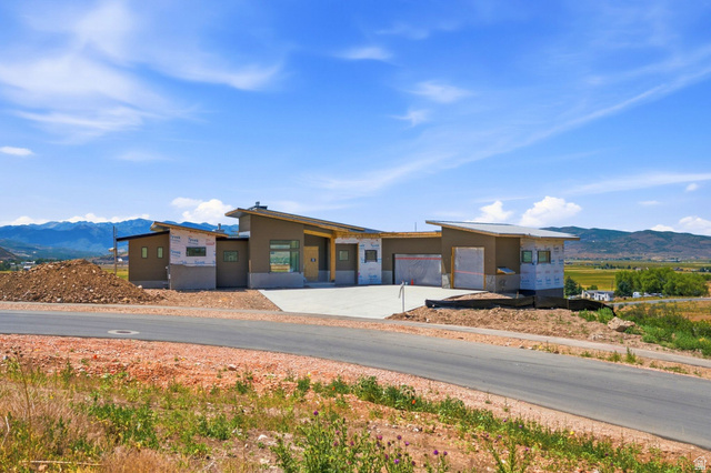 1040  High Country Ln #76
                     MLS #2118219